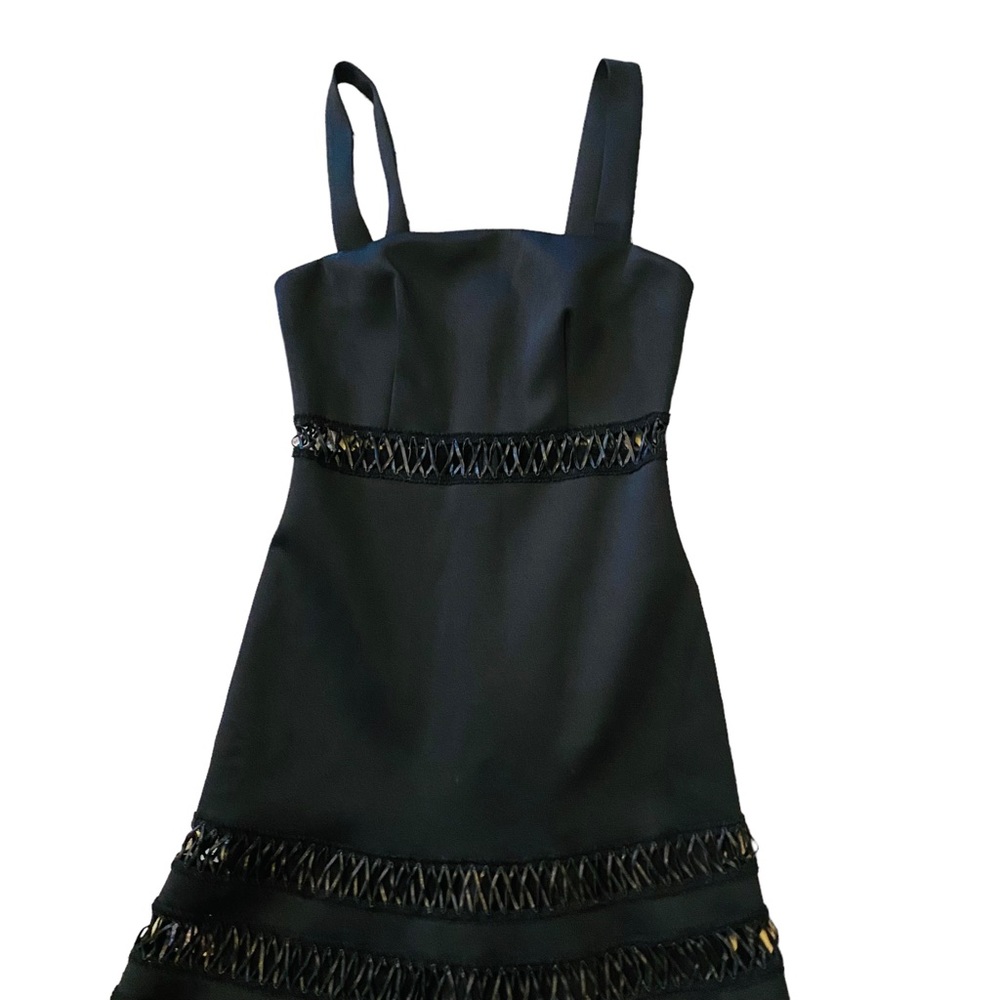 ⭐️ MARCIANO Black Neoprene Lace Up Detail Tiered Dress - Picture 3 of 6